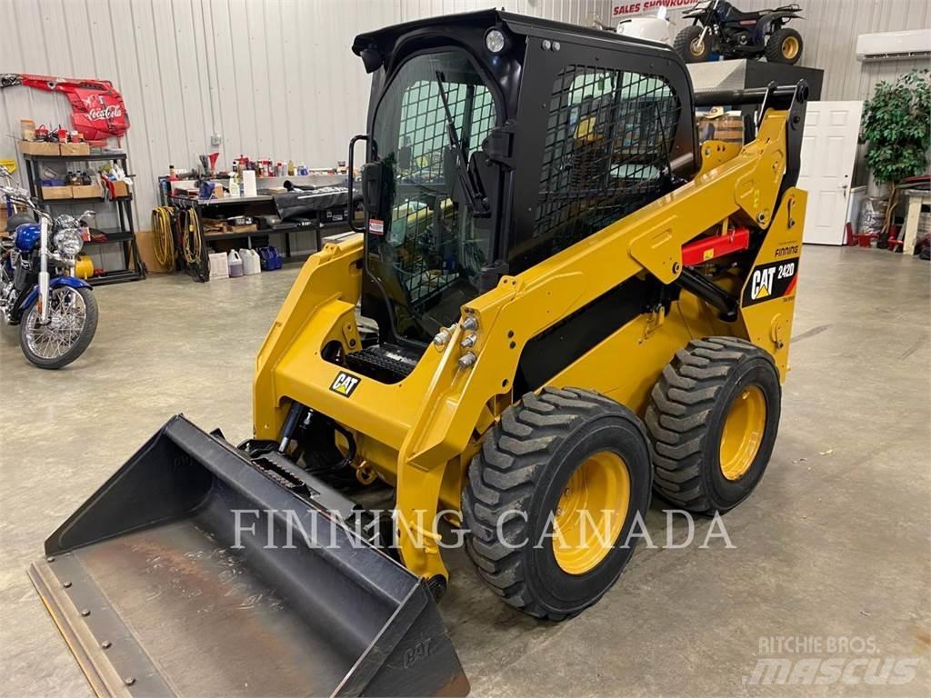 CAT 242D  스키드로더