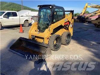 CAT 242D3 AC  스키드로더
