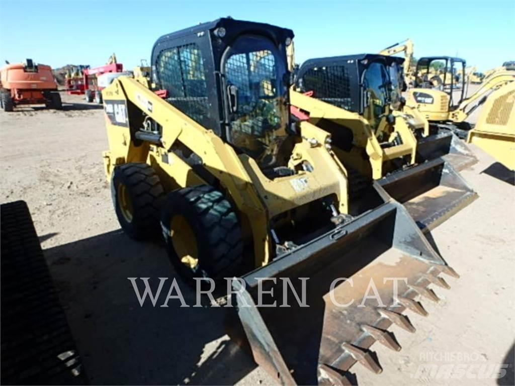 CAT 246D  스키드로더