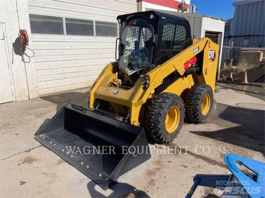 CAT 246D  스키드로더