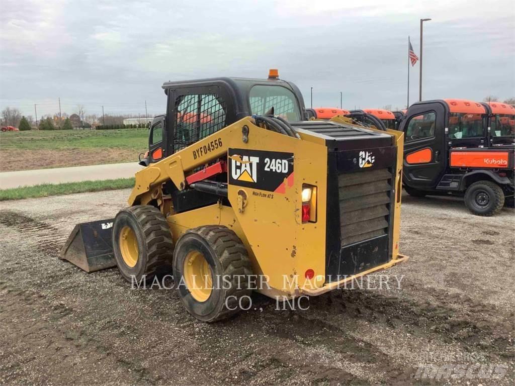 CAT 246D  스키드로더