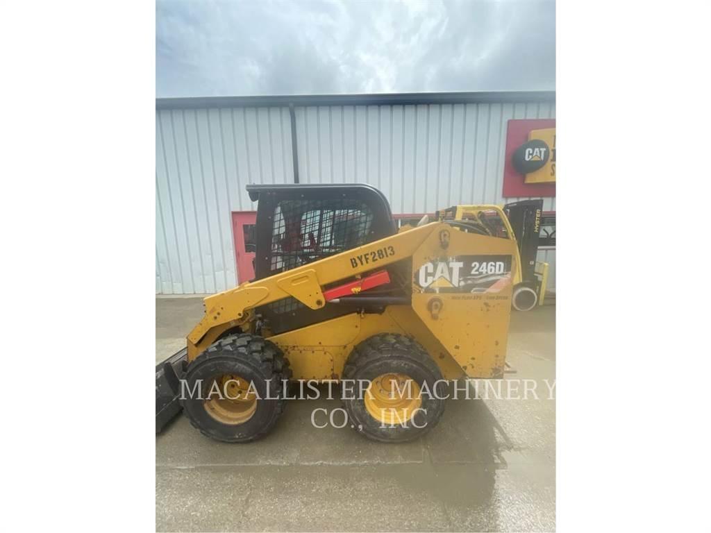 CAT 246D  스키드로더