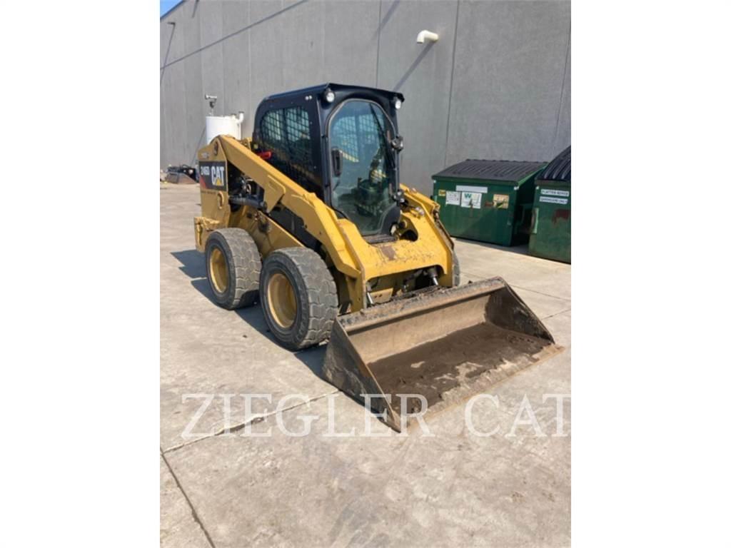 CAT 246D  스키드로더