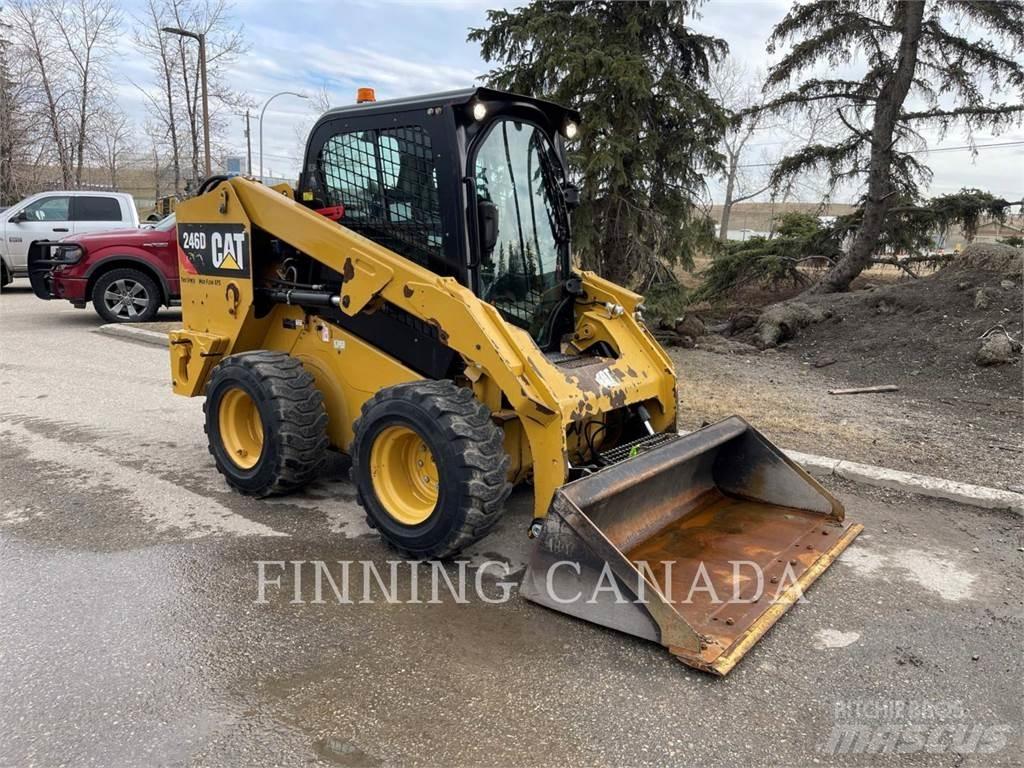 CAT 246D  스키드로더