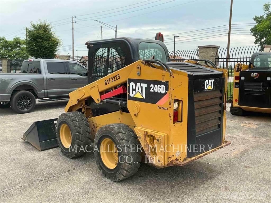 CAT 246D  스키드로더