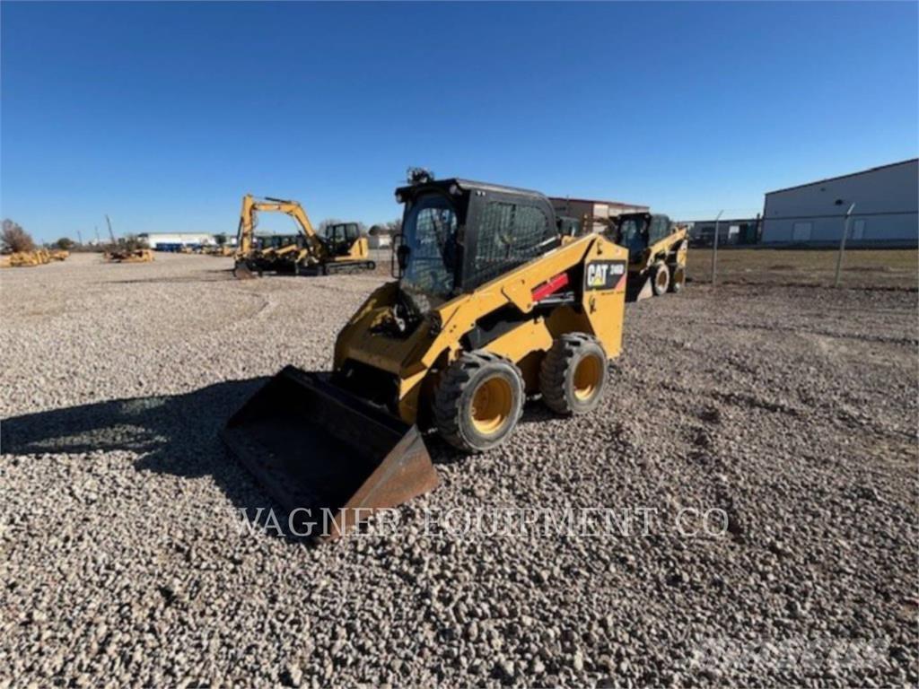 CAT 246D  스키드로더