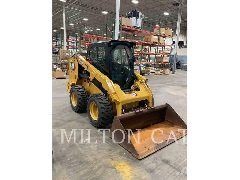CAT 246D 3  스키드로더