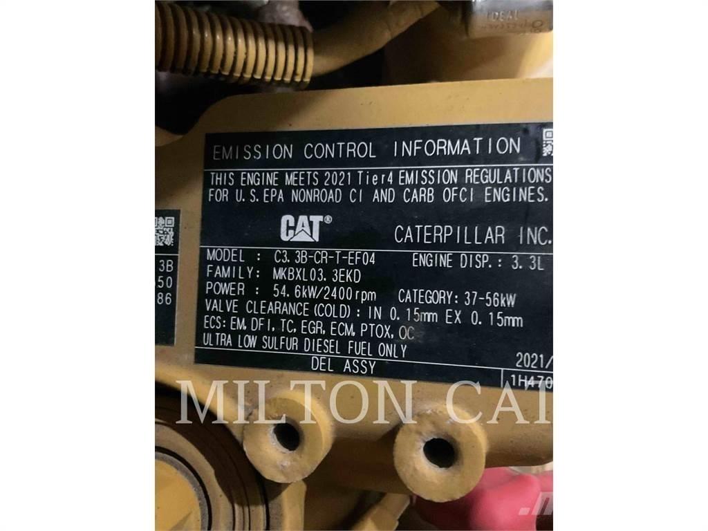 CAT 246D 3  스키드로더
