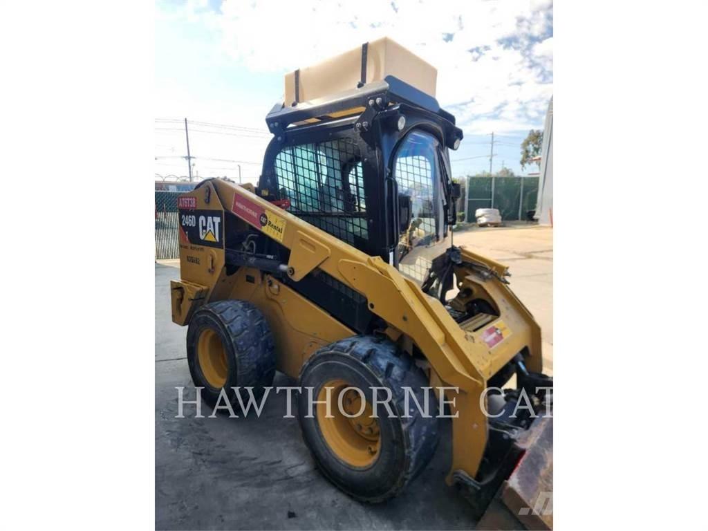 CAT 246D CBHF  스키드로더