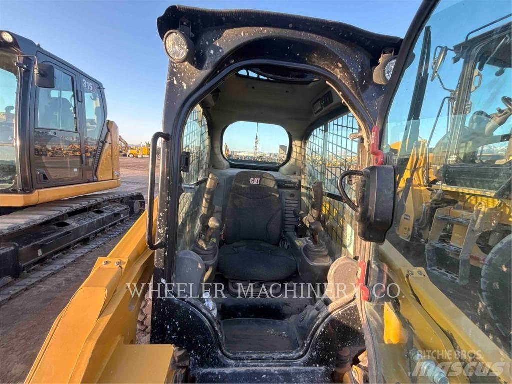 CAT 246D2 C3H4  스키드로더