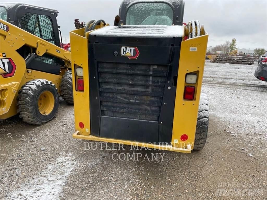 CAT 246D3  스키드로더