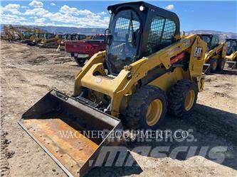 CAT 246D3  스키드로더