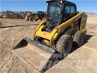 CAT 246D3  스키드로더