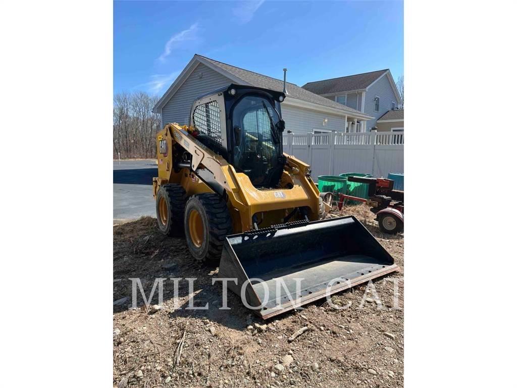 CAT 246D3  스키드로더