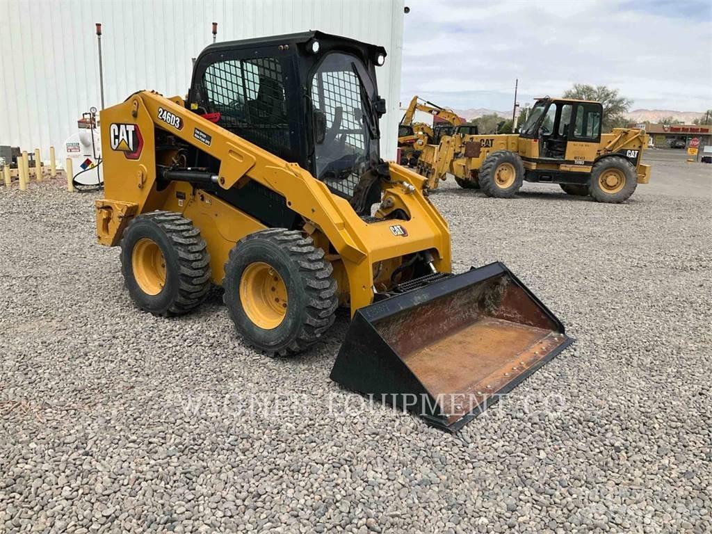 CAT 246D3  스키드로더