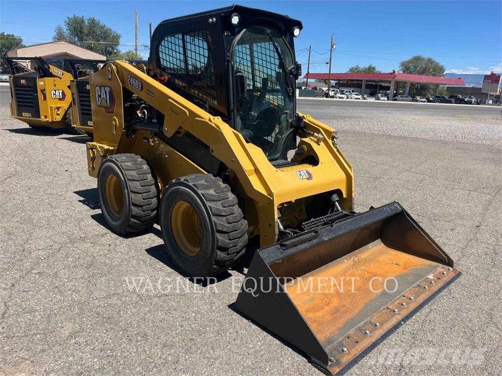 CAT 246D3  스키드로더