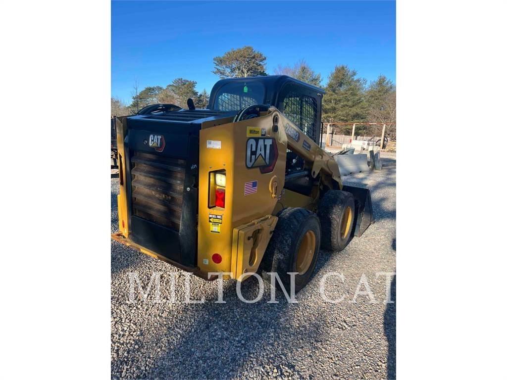 CAT 246D3  스키드로더