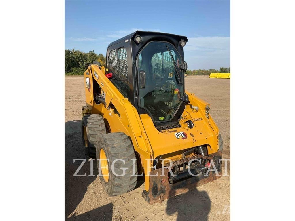 CAT 246D3  스키드로더