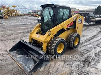 CAT 246D3 C3H2  스키드로더