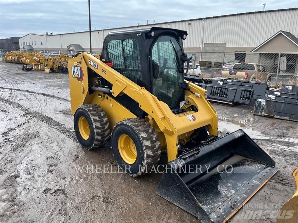 CAT 246D3 C3H2  스키드로더