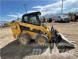 CAT 246D3 C3H2  스키드로더
