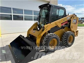 CAT 246D3 C3H2  스키드로더