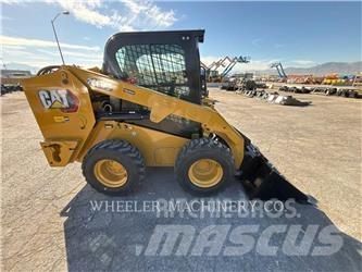 CAT 246D3 C3H2  스키드로더