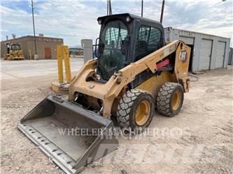 CAT 246D3 C3H2  스키드로더