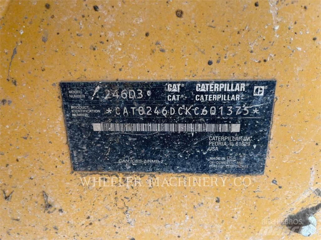 CAT 246D3 C3H2  스키드로더