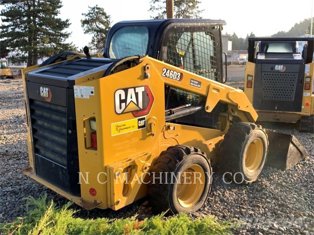 CAT 246D3 H3CB  스키드로더