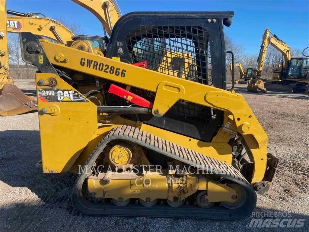 CAT 249D 궤도식 로우더