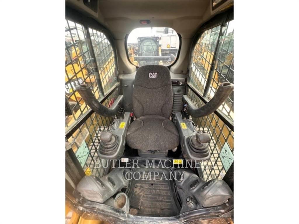 CAT 249D 궤도식 로우더