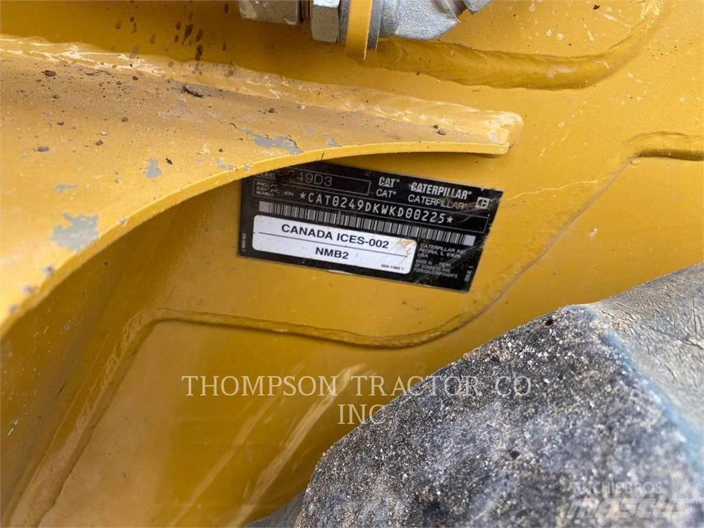 CAT 249D3 궤도식 로우더