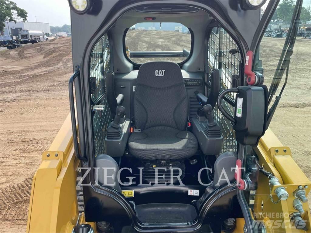 CAT 249D3 궤도식 로우더