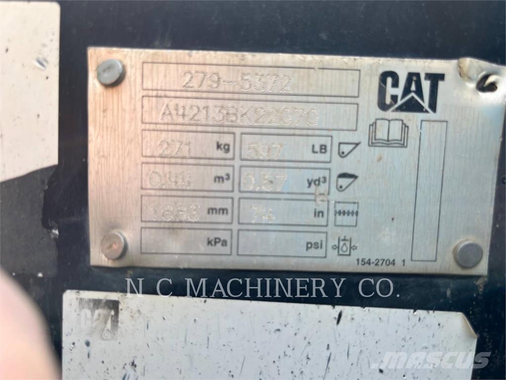 CAT 249D3 H2CB  스키드로더