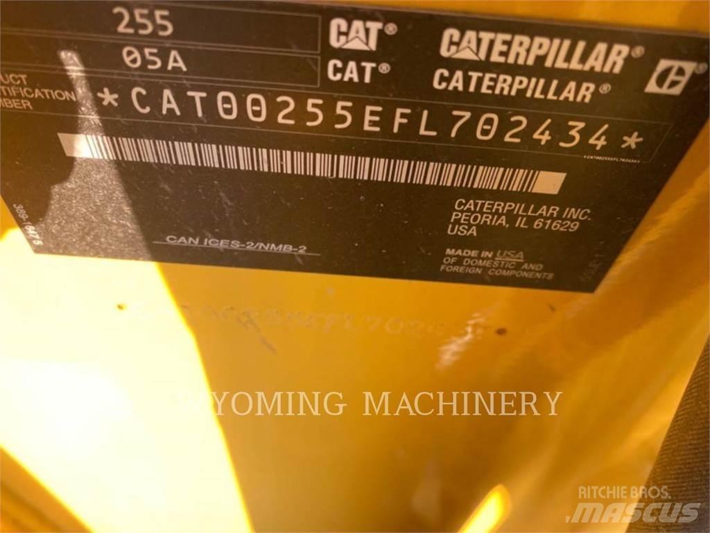 CAT 255  스키드로더