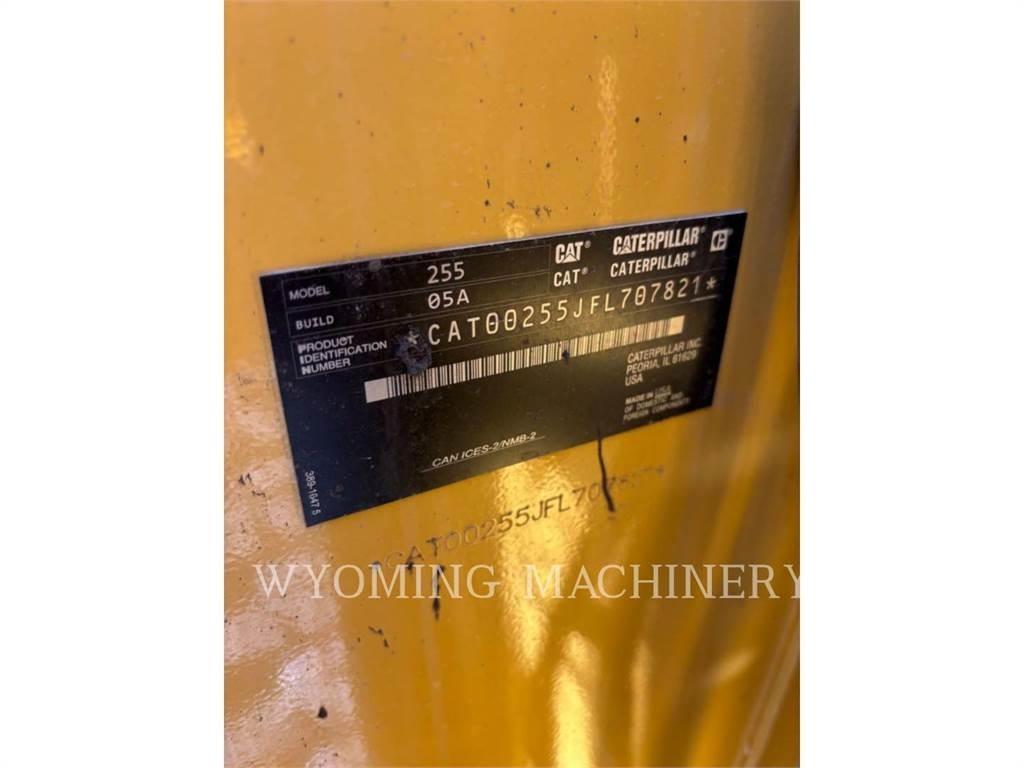 CAT 255  스키드로더