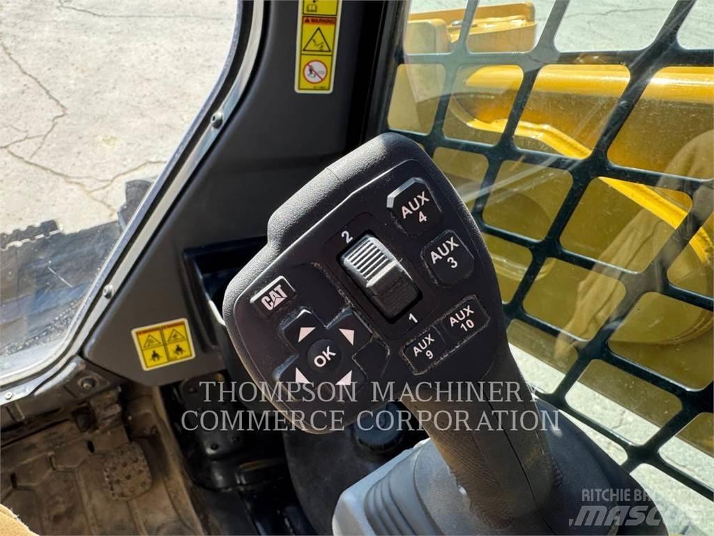 CAT 255 궤도식 로우더