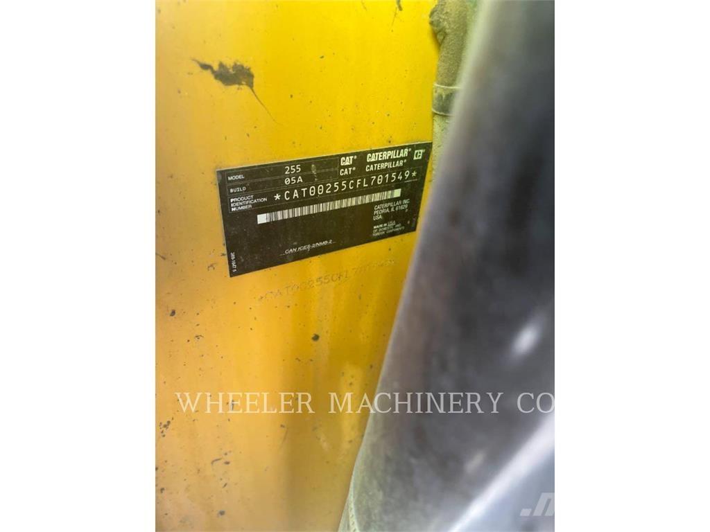 CAT 255 C3HF 궤도식 로우더