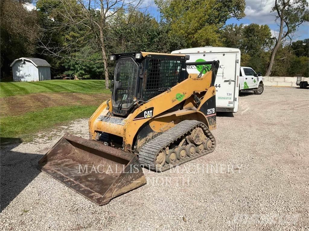 CAT 257B  스키드로더