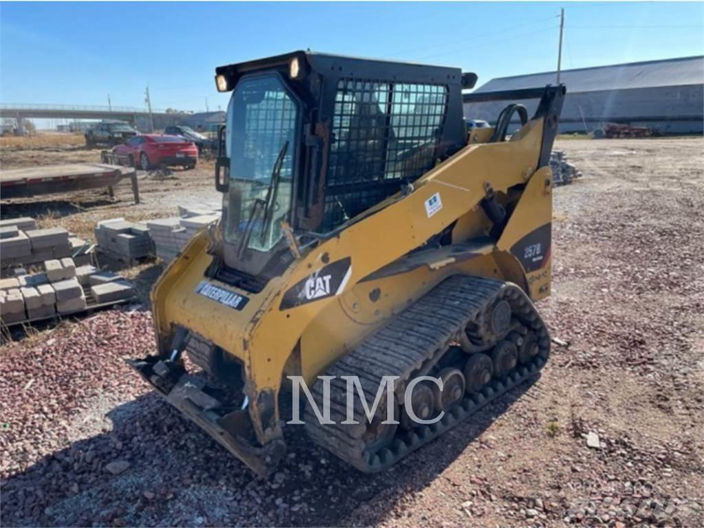 CAT 257B3  스키드로더