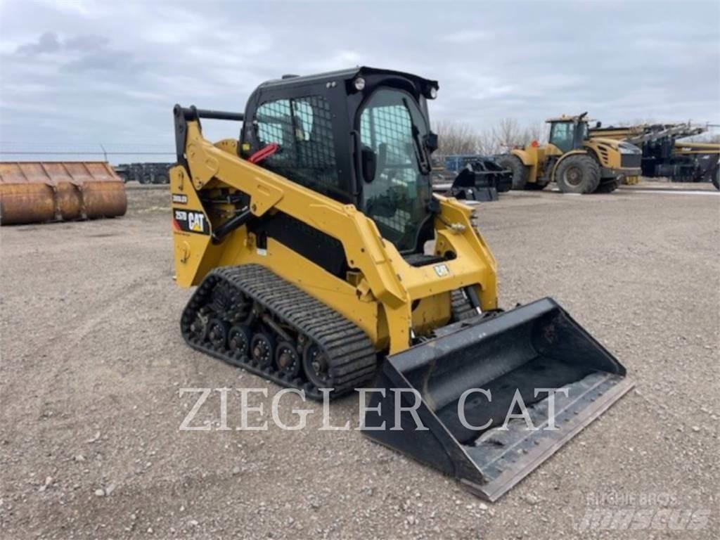 CAT 257D 궤도식 로우더