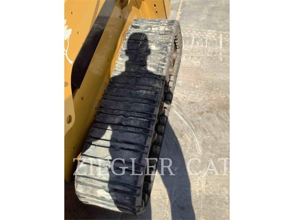 CAT 257D3 궤도식 로우더