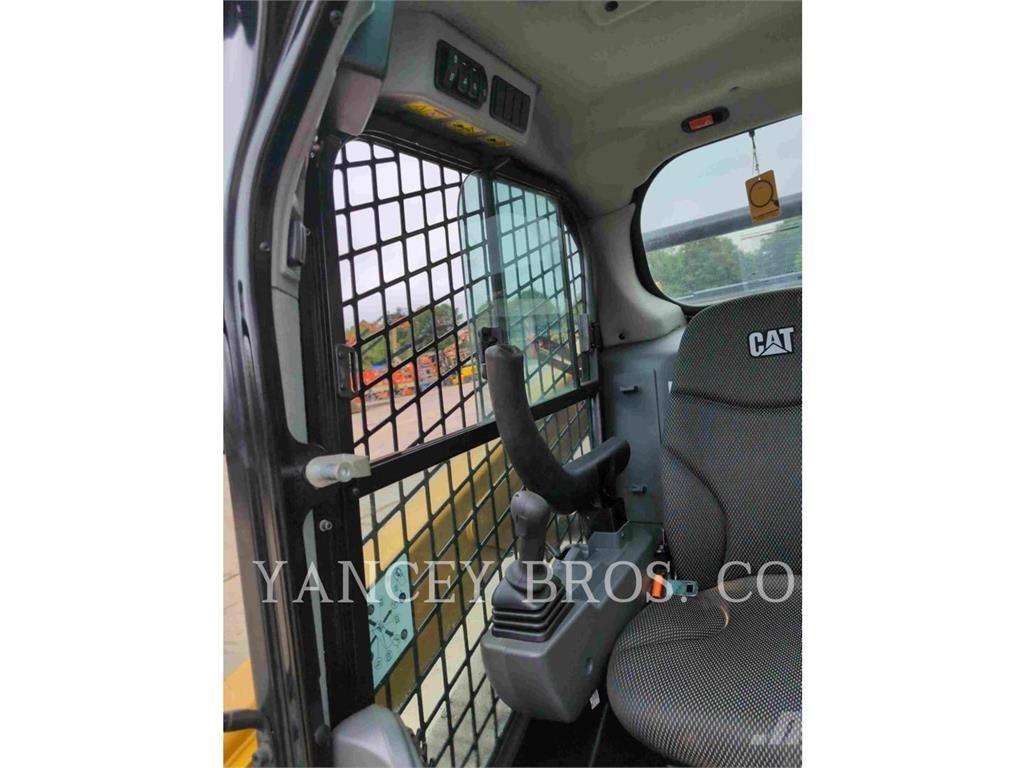 CAT 259 D3 궤도식 로우더