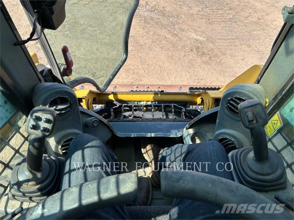 CAT 259D 궤도식 로우더