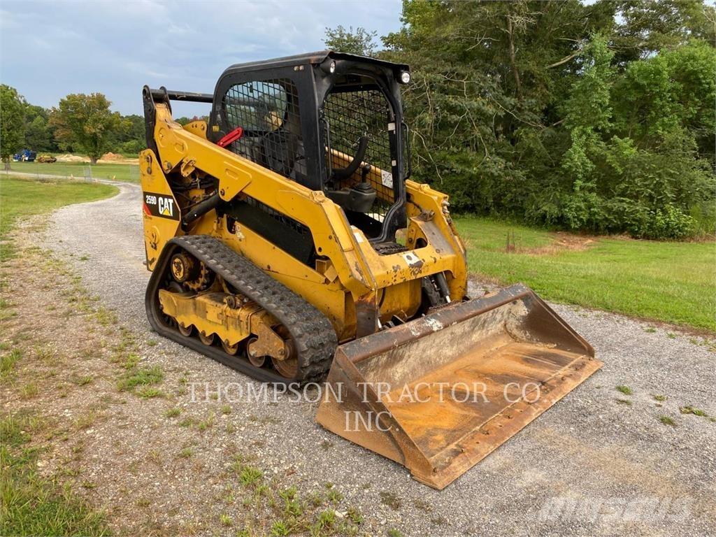 CAT 259D 궤도식 로우더