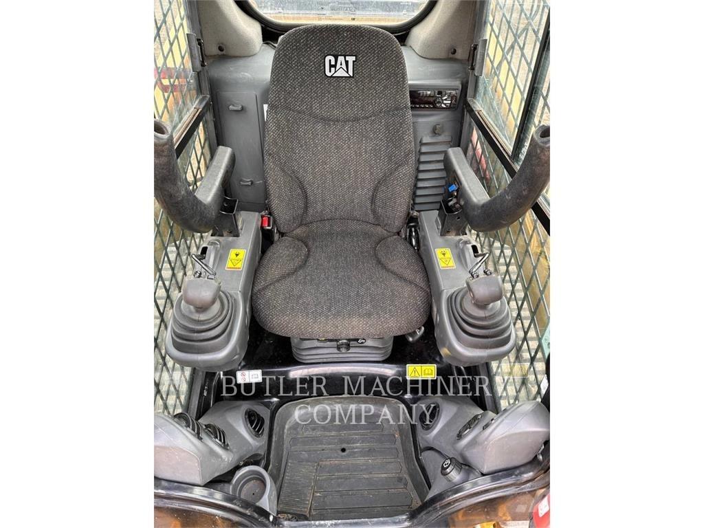 CAT 259D 궤도식 로우더