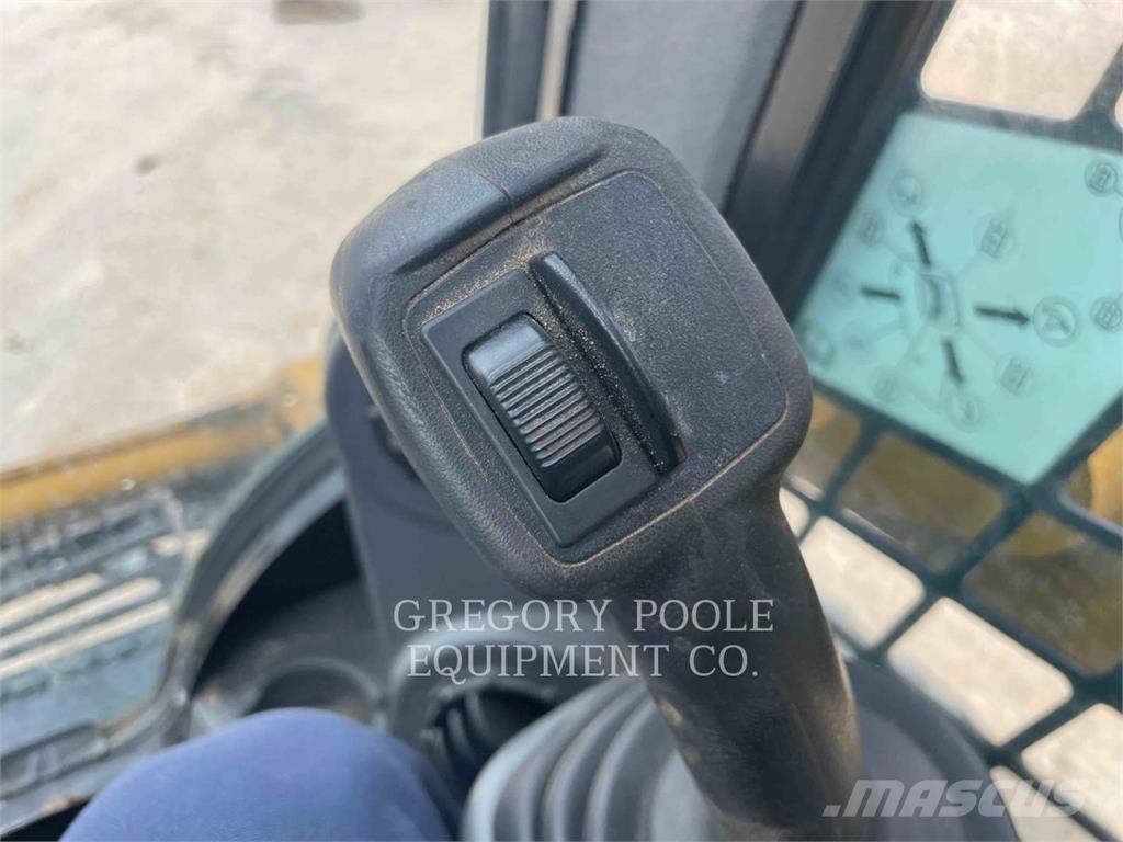 CAT 259D 궤도식 로우더