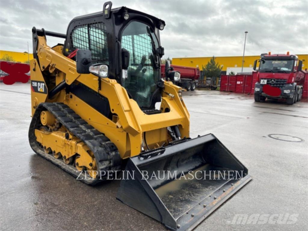 CAT 259D  스키드로더