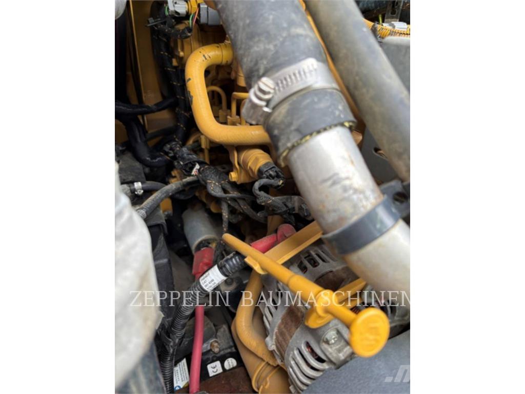 CAT 259D  스키드로더